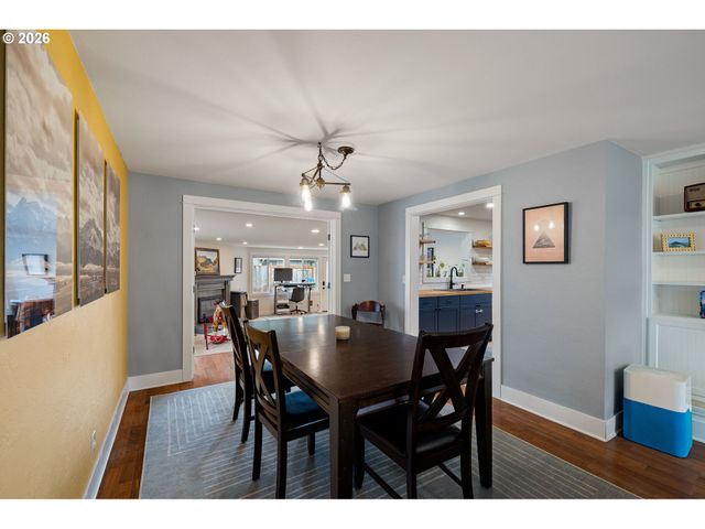 2747 BAILEY Ln, Eugene, OR 97401