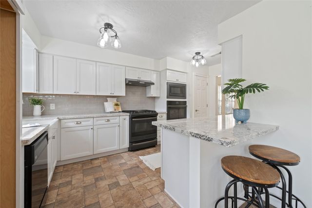 3514 Riverwood Park Drive, Houston, TX 77345