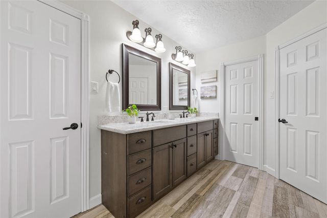 3514 Riverwood Park Drive, Houston, TX 77345