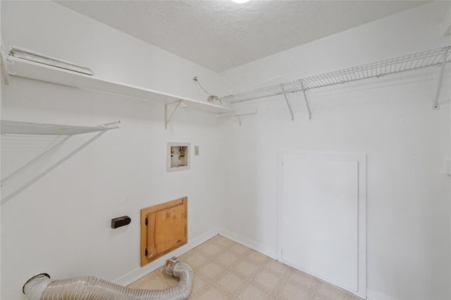 3514 Riverwood Park Drive, Houston, TX 77345