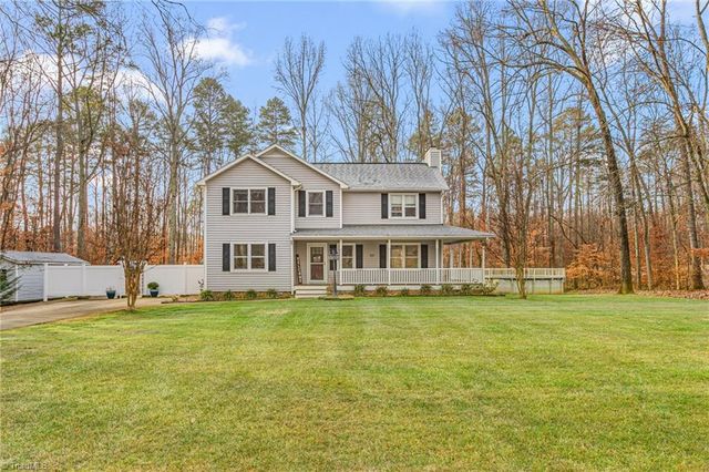833 Driftwood Drive, Graham, NC 27253