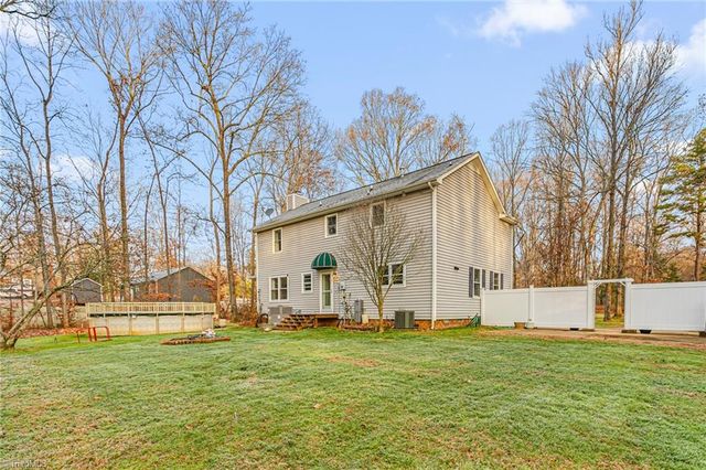 833 Driftwood Drive, Graham, NC 27253