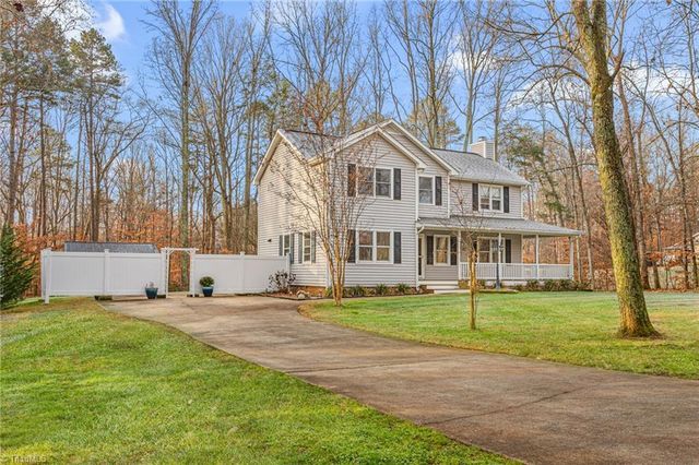 833 Driftwood Drive, Graham, NC 27253