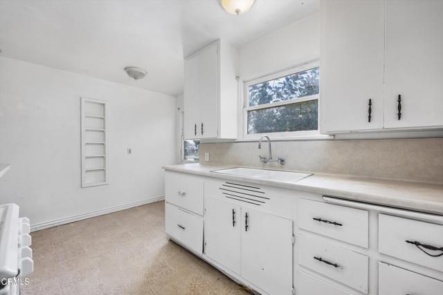 616 Ray Street, Bakersfield, CA 93308