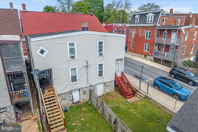 328 LOCUST ST, Hagerstown, MD 21740