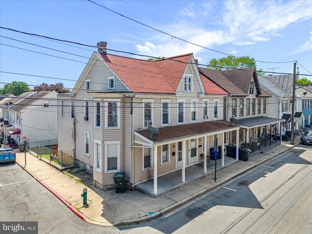 328 LOCUST ST, Hagerstown, MD 21740