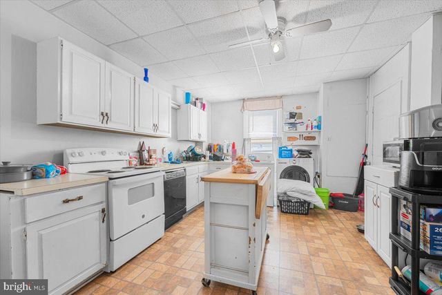 328 LOCUST ST, Hagerstown, MD 21740