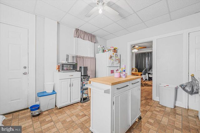 328 LOCUST ST, Hagerstown, MD 21740