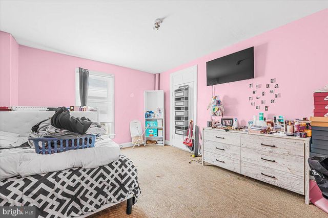 328 LOCUST ST, Hagerstown, MD 21740