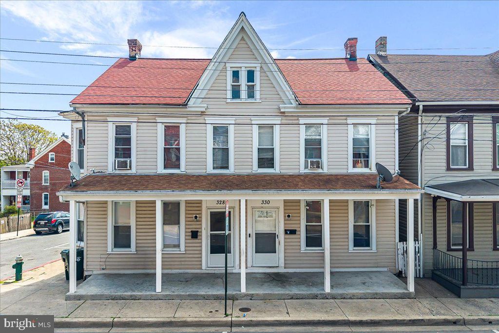 328 LOCUST ST, Hagerstown, MD 21740