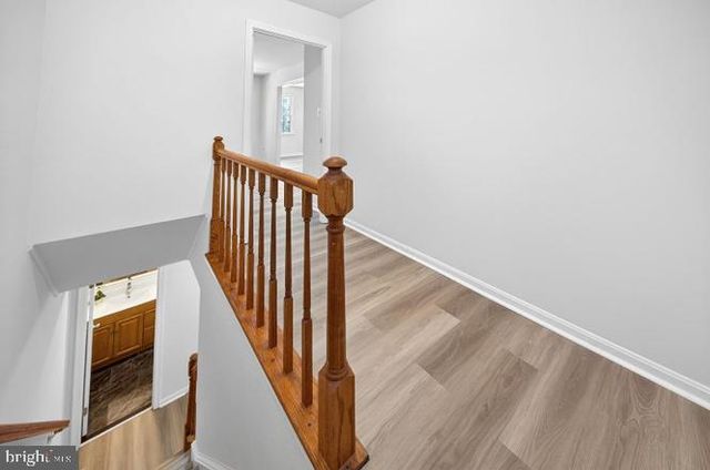 4867 CARRIAGEPARK RD, Fairfax, VA 22032