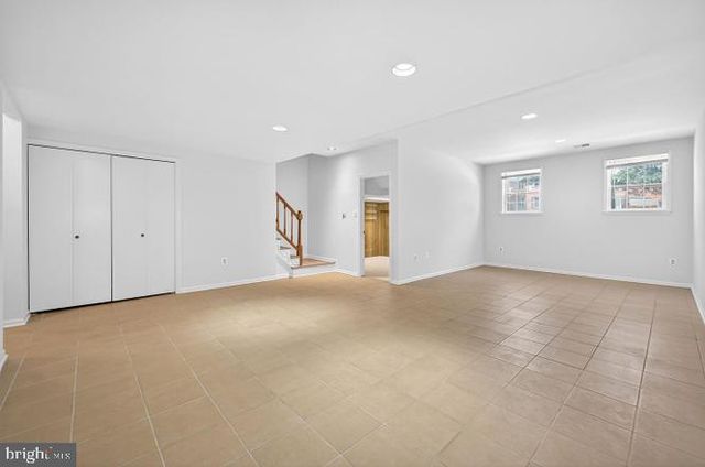 4867 CARRIAGEPARK RD, Fairfax, VA 22032