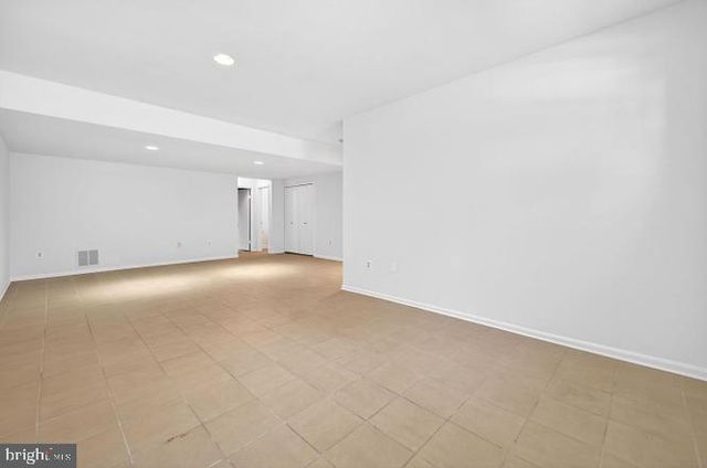 4867 CARRIAGEPARK RD, Fairfax, VA 22032