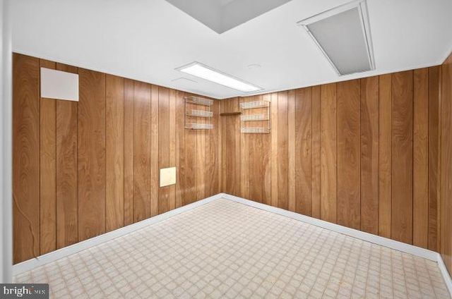4867 CARRIAGEPARK RD, Fairfax, VA 22032