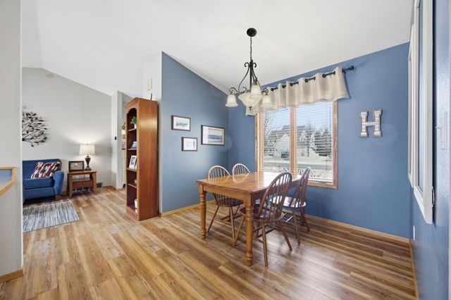 3916 5th Street S, Moorhead, MN 56560