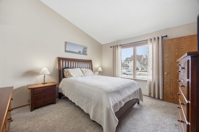 3916 5th Street S, Moorhead, MN 56560