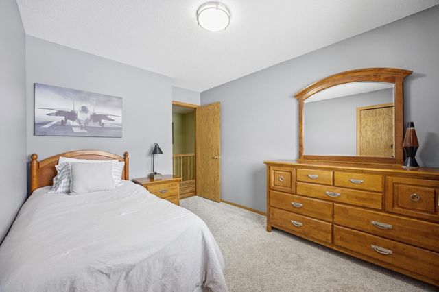 3916 5th Street S, Moorhead, MN 56560