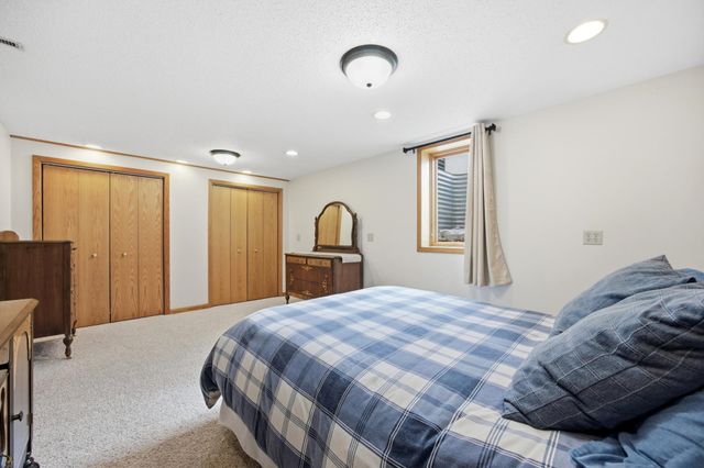 3916 5th Street S, Moorhead, MN 56560