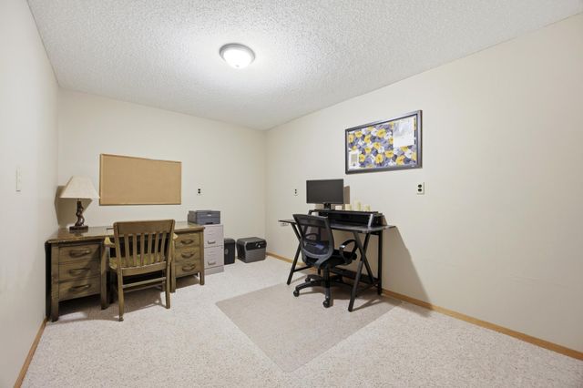 3916 5th Street S, Moorhead, MN 56560