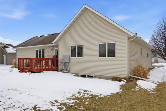 3916 5th Street S, Moorhead, MN 56560