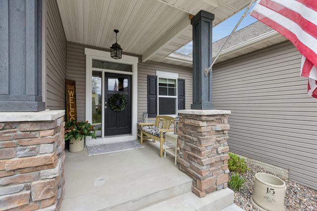6013 Little Creek Lane, Rockford, MN 55373