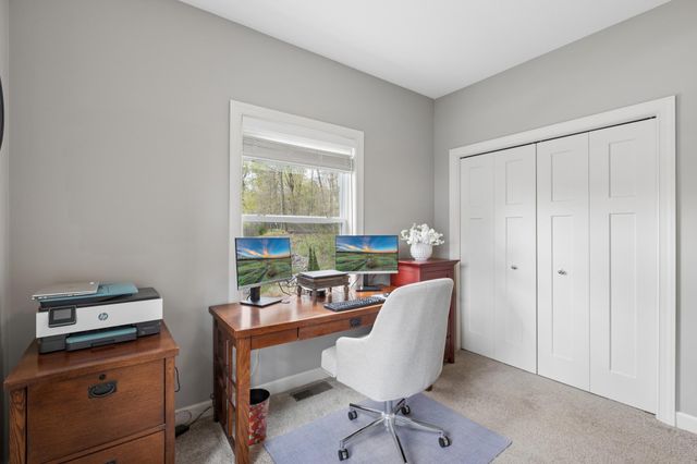 6013 Little Creek Lane, Rockford, MN 55373