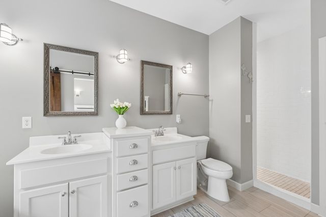 6013 Little Creek Lane, Rockford, MN 55373
