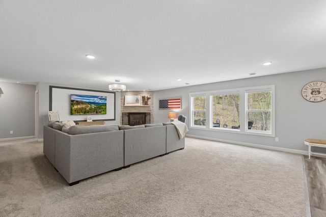 6013 Little Creek Lane, Rockford, MN 55373