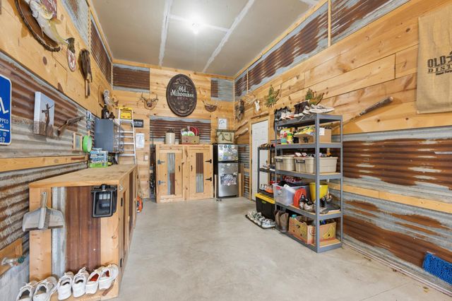 6013 Little Creek Lane, Rockford, MN 55373