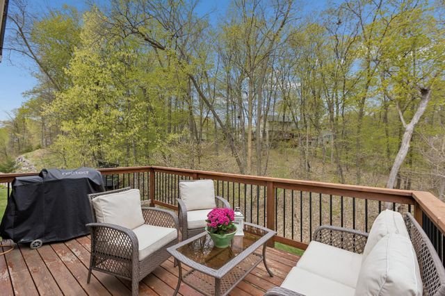 6013 Little Creek Lane, Rockford, MN 55373