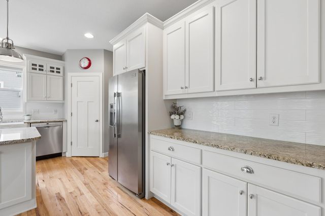 6013 Little Creek Lane, Rockford, MN 55373