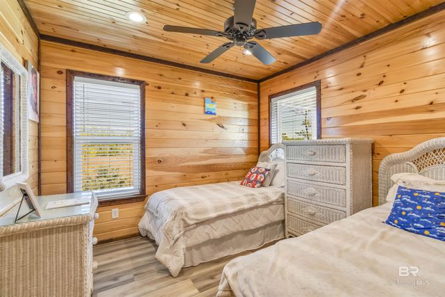 16825 Buchanan Place, Gulf Shores, AL 36542