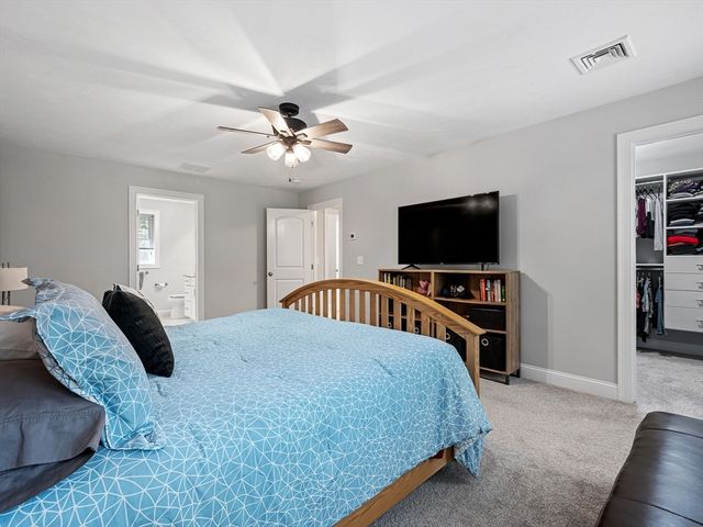 85 East St, Uxbridge, MA 01569