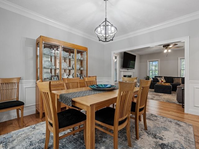 85 East St, Uxbridge, MA 01569