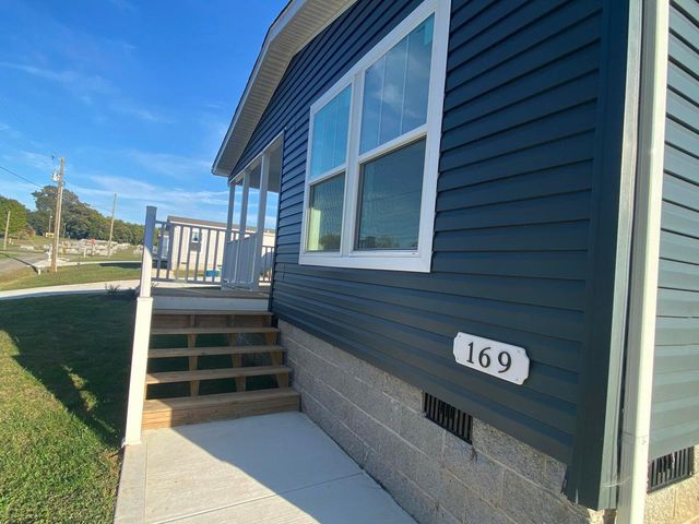 169 Dode Street Street, Sweetwater, TN 37874