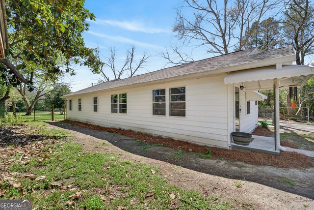 3156 Peach Parkway, Fort Valley, GA 31030