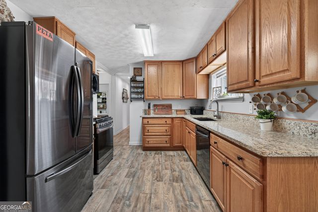 3156 Peach Parkway, Fort Valley, GA 31030