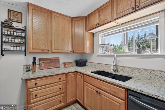 3156 Peach Parkway, Fort Valley, GA 31030