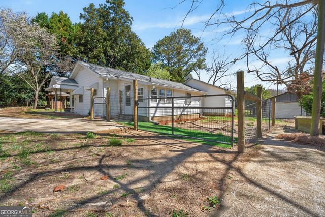 3156 Peach Parkway, Fort Valley, GA 31030