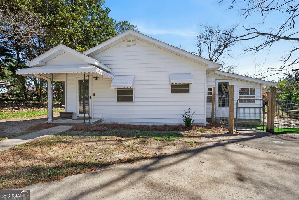 3156 Peach Parkway, Fort Valley, GA 31030