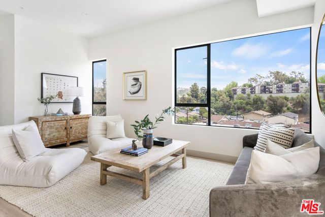 170 S Avenue 58, Los Angeles, CA 90042
