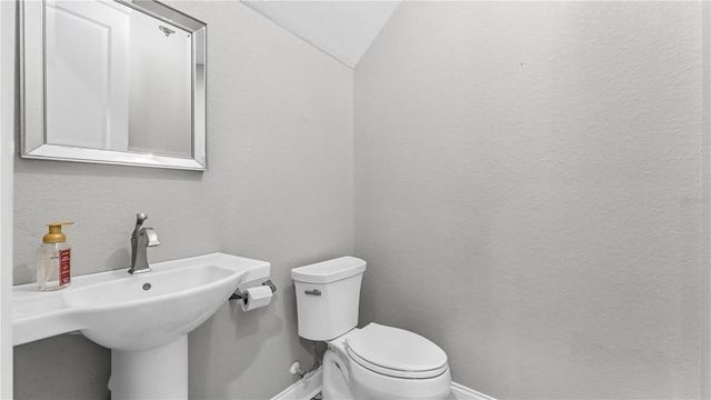 1539 HOLLINGSWORTH CREEK COURT, Lakeland, FL 33803