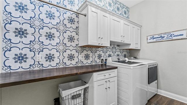 1539 HOLLINGSWORTH CREEK COURT, Lakeland, FL 33803