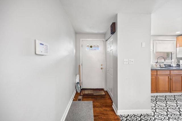 21 Hilton Ter, Boston, MA 02119