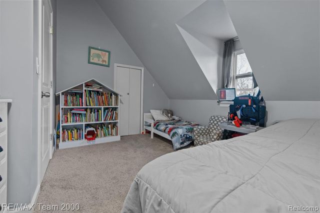 26520 Brettonwoods Street, Madison Heights, MI 48071