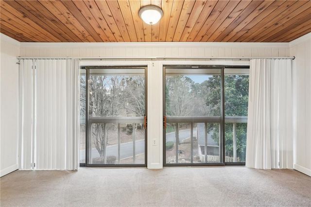 2183 Palmyra SE Drive, Marietta, GA 30067