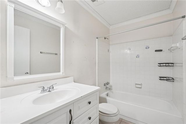 2183 Palmyra SE Drive, Marietta, GA 30067