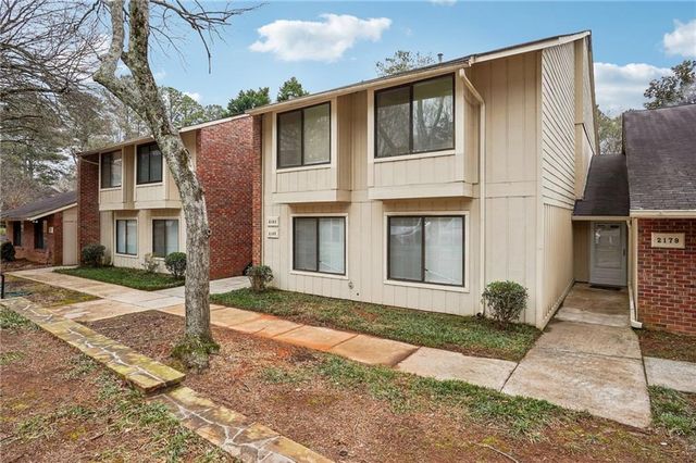 2183 Palmyra SE Drive, Marietta, GA 30067