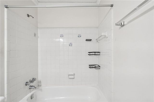 2183 Palmyra SE Drive, Marietta, GA 30067