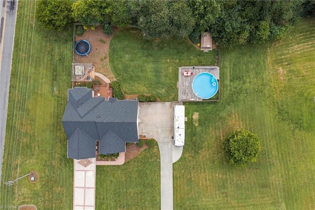 117 Chandler Drive, Lexington, NC 27295